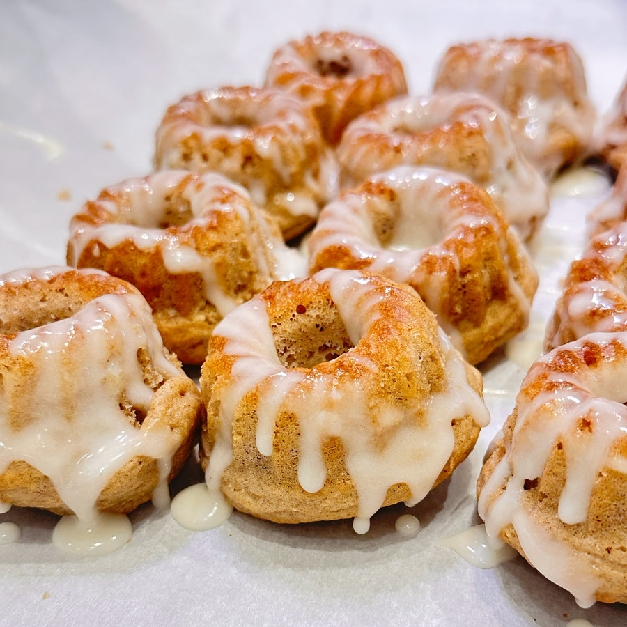 Mini Bundt Cakes Using Pancake Mix